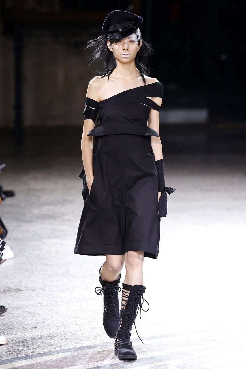 Paris Fashion Week Primavera/Estate 2017 Yohji Yamamoto